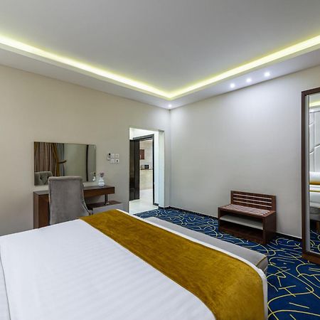 חמיס מושייט The Palace Hotel Suites מראה חיצוני תמונה