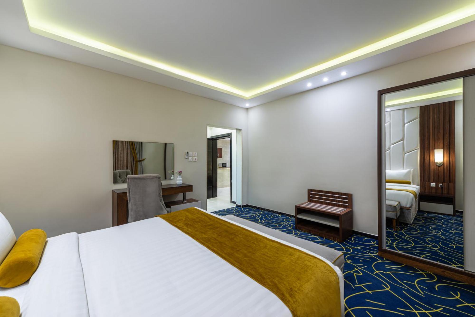 חמיס מושייט The Palace Hotel Suites מראה חיצוני תמונה