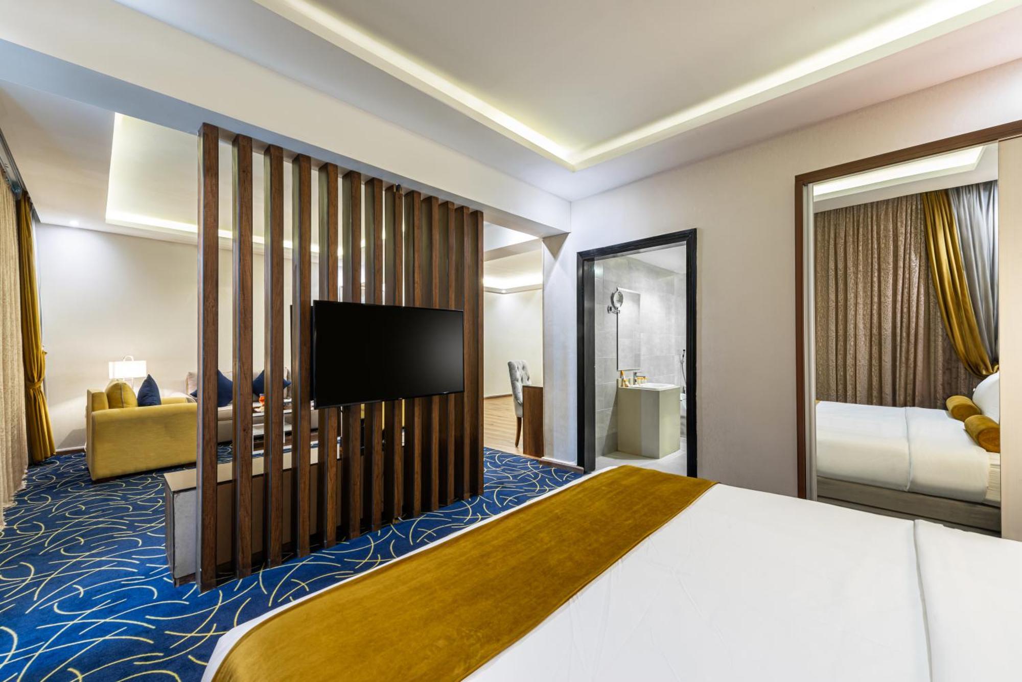 חמיס מושייט The Palace Hotel Suites מראה חיצוני תמונה